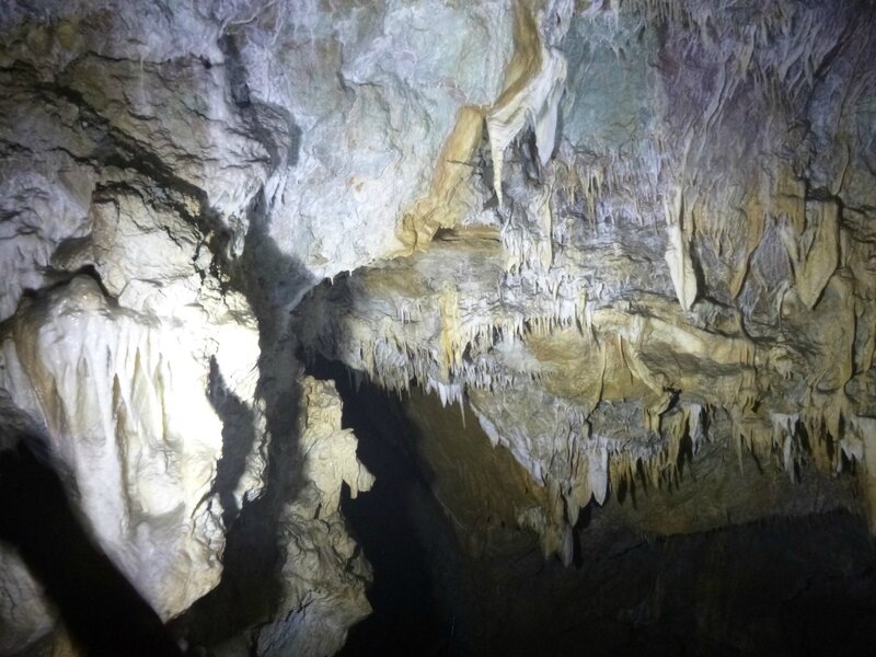 Une des parois les plus moches de la grotte